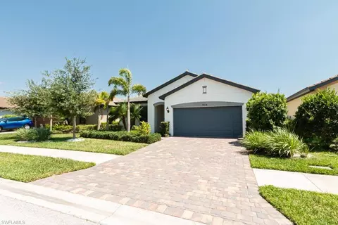 16038 Mistflower Dr, Alva, FL 33920
