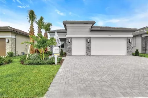 12267 Bonnet Dr, Naples, FL 34120 photo 3