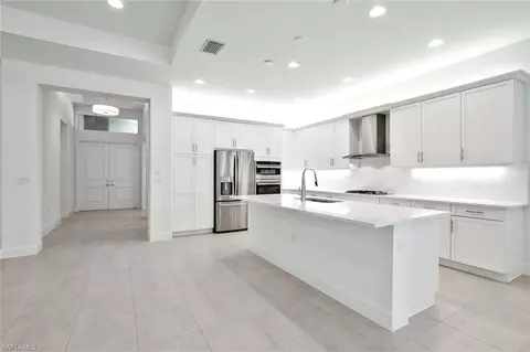 12267 Bonnet Dr, Naples, FL 34120 photo 6