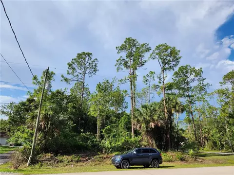 6 Th Ave SE, Naples, FL 34117 photo 2