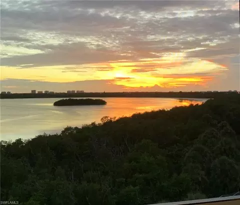 269 Vintage Bay Dr #C-25, Marco Island, FL 34145