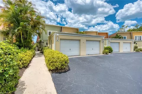 415 Meadowlark Ln #415, Naples, FL 34105