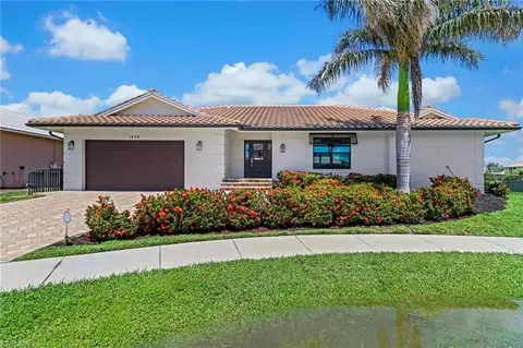 1670 Almeria Ct, Marco Island, FL 34145