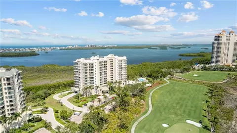 4811 Island Pond Ct #905, Bonita Springs, FL 34134