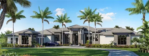 618 West St, Naples, FL 34108