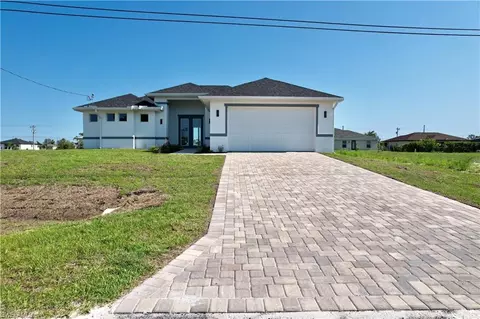 1017 NW 15th Ter, Cape Coral, FL 33993