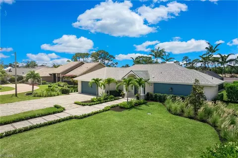 1916 Princess Ct, Naples, FL 34110 photo 2