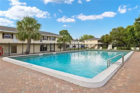 3325 Airport Rd N #T6, Naples, FL 34105