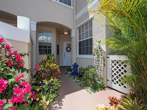 8335 Excalibur Cir #N3, Naples, FL 34108
