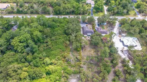 1481 14th Ave NE, Naples, FL 34120 photo 5