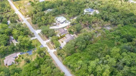 1481 14th Ave NE, Naples, FL 34120 photo 4