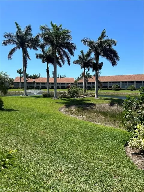 2381 Hidden Lake Ct #9, Naples, FL 34112