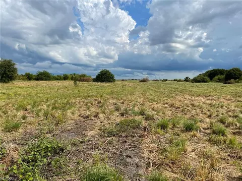 4 Th Rd, Labelle, FL 33935 photo 2