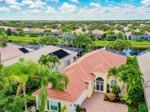 7604 Garibaldi Ct, Naples, FL 34114 photo 2