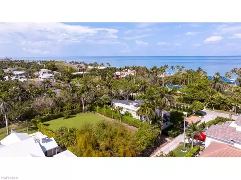 130 Shell Aly, Naples, FL 34102 photo 7