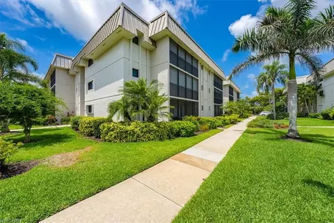 788 Park Shore Dr #E28, Naples, FL 34103 photo 2