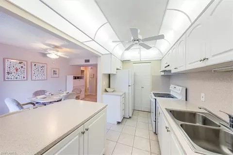 788 Park Shore Dr #E28, Naples, FL 34103 photo 11