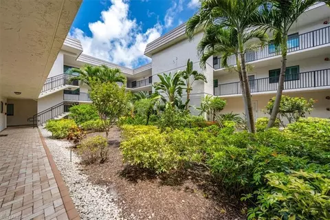 788 Park Shore Dr #E28, Naples, FL 34103 photo 24