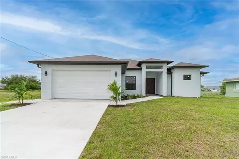 803 Douglas Ave N, Lehigh Acres, FL 33971