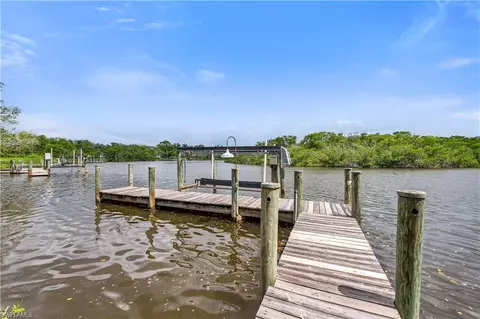 27311 Oak Knoll Dr, Bonita Springs, FL 34134