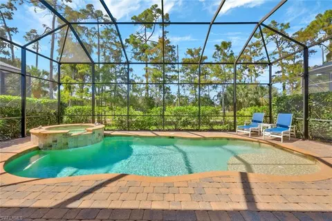 7383 Lantana Cir, Naples, FL 34119