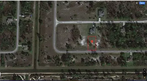 1041 Chadwick St, Lehigh Acres, FL 33974