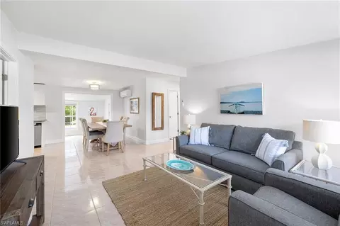 2120 Estey Ave, Naples, FL 34104