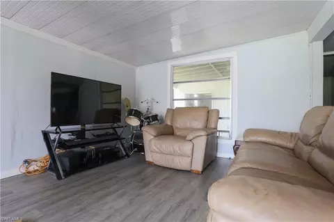 20318 Sherrill Ln, Estero, FL 33928 photo 6