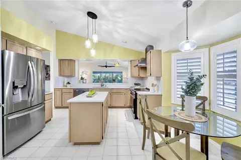 2811 Aintree Ln #E204, Naples, FL 34112 photo 11