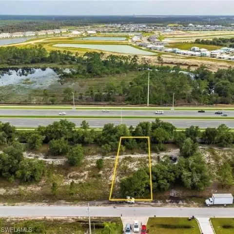 954 Meadow Rd, Lehigh Acres, FL 33973