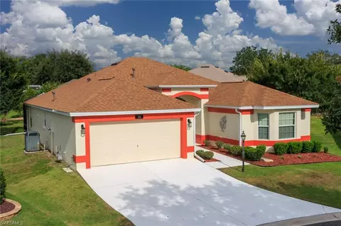372 Neeses Ln, The Villages, FL 32162