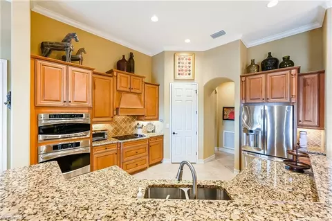 9416 Italia Way, Naples, FL 34113 photo 12