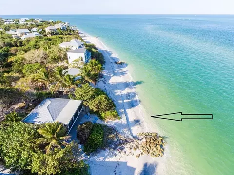 67 Kingfisher Dr, Captiva, FL 33924