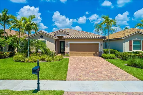 13554 San Georgio Dr, Estero, FL 33928 photo 2
