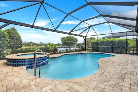 5093 Tortola Ct, Naples, FL 34113