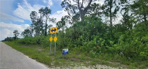 919 Hines Ave, Lehigh Acres, FL 33972