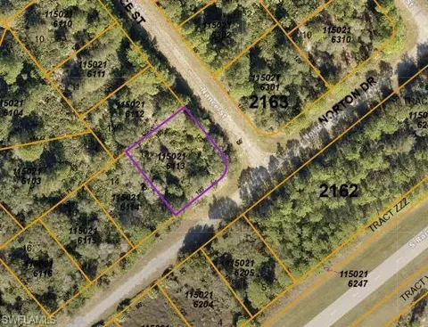 Norton Dr, North Port, FL 34288