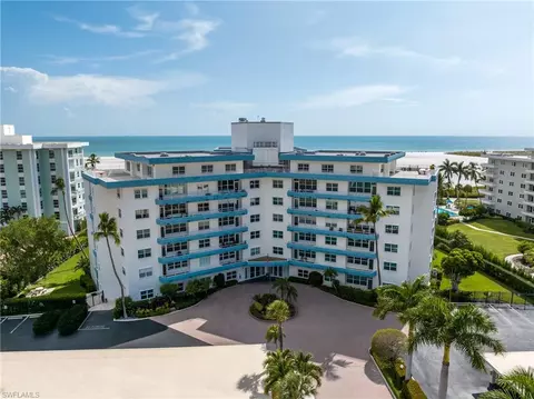220 Seaview Ct #313, Marco Island, FL 34145