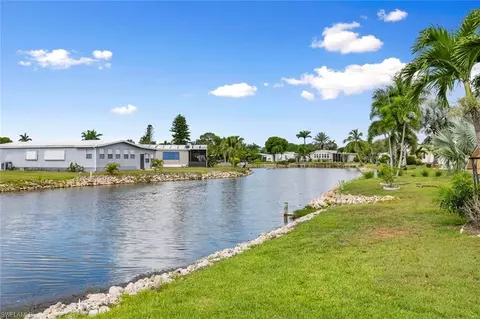 117 Audubon Rd, Naples, FL 34114