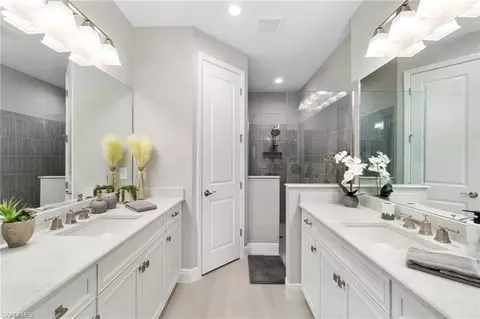 2298 Marquesa Cir, Naples, FL 34112 photo 14
