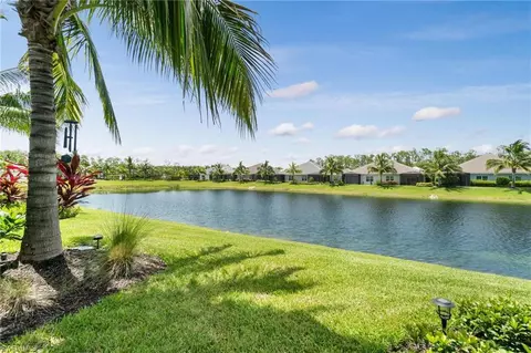 2298 Marquesa Cir, Naples, FL 34112 photo 28