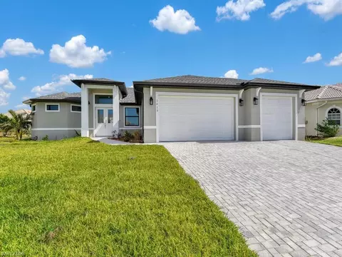 2102 SW 17th Ave, Cape Coral, FL 33991