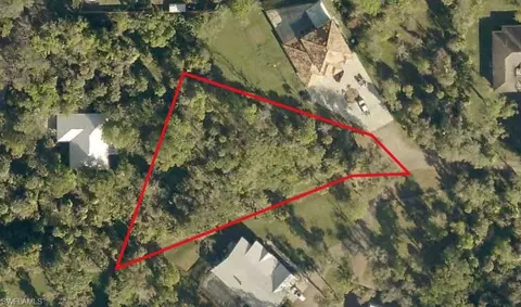 1210 Harmony Trl, Labelle, FL 33935