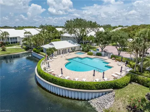 760 Willowbrook Dr #1202, Naples, FL 34108