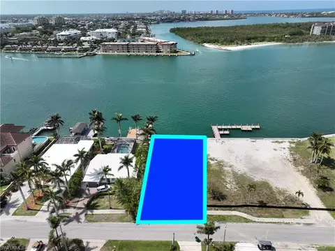 Pelican W, Naples, FL 34113 photo 4