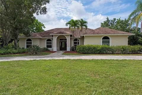9351 Summer Pl, Naples, FL 34109