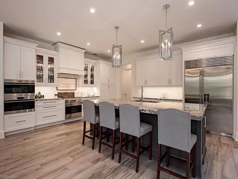 9351 Summer Pl, Naples, FL 34109 photo 8