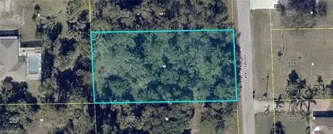 707 Prospect Ave, Lehigh Acres, FL 33972