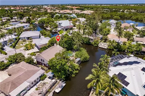 2631 Gulfview Dr, Naples, FL 34112 photo 6