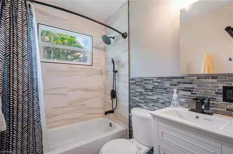 4071 Mohawk Pl, Naples, FL 34112 photo 11